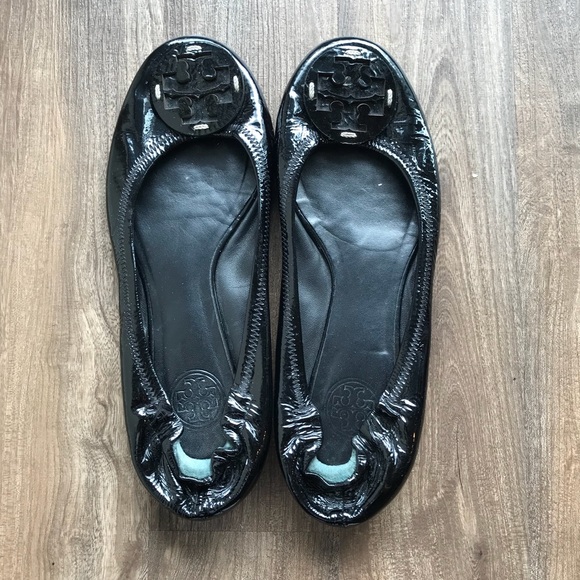 Tory Burch Shoes - Tory Burch Minnie Flat Black Patent Leather Tory Burch Shoes - Tory Burch Minnie Flat Black Patent Leather
